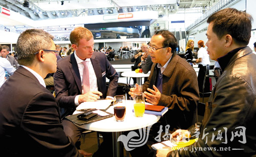 е½ټFL(fng)WL(fng)̤ȥ ӯӯM(mn)dw