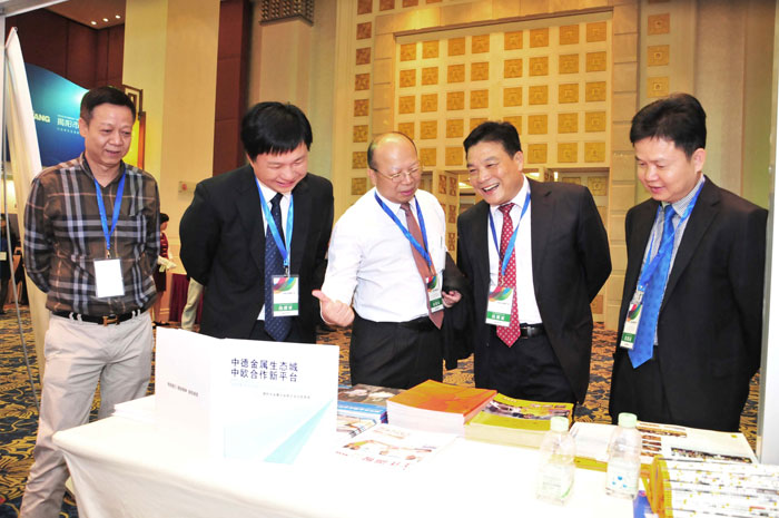 I(y)(lin)ϕ(hu )녢ӽ(yng)ͶYh(hun)ƽ(hu )