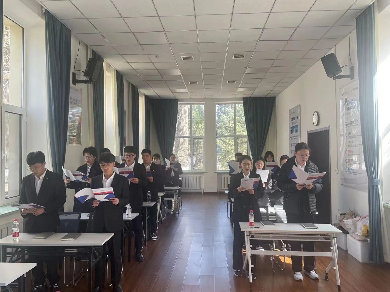 學(xué)習新知識，感悟新內涵——鞍勤集團、溫泉集團、公服集團新生培訓迎來(lái)階段性成果